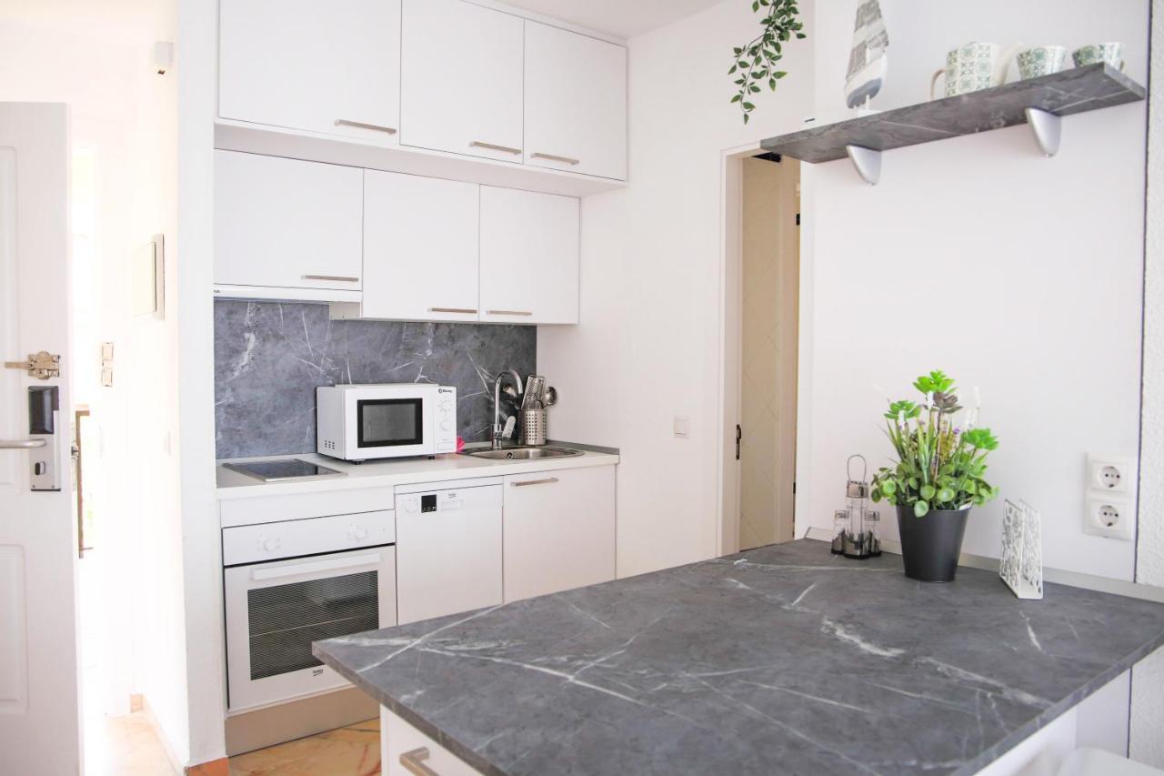 Oleholidays Romana Playa 335 Vistas Al Mar Marbella Luaran gambar